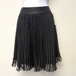 Gianni Bini Pleated A-line Mini Pearl Skirt Black 8